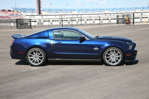 __mustang_shelby_gt500_ford__500_4a4884f4df081.jpg