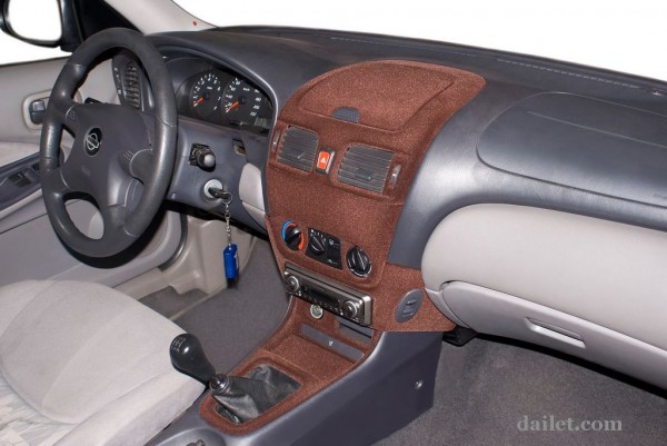 avto-nissan-almera-01.jpg