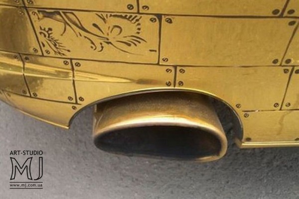 Car Solid Gold MJ03.jpg