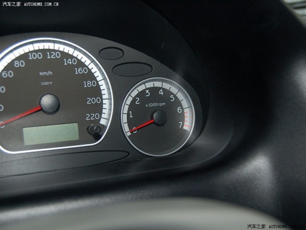 chery-sweet-qq-qq3-photo-foto-ext-6.jpg