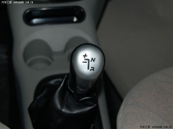 chery-sweet-qq-qq3-photo-foto-ext-8.jpg