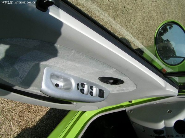 chery-sweet-qq-qq3-photo-foto-ext-14.jpg