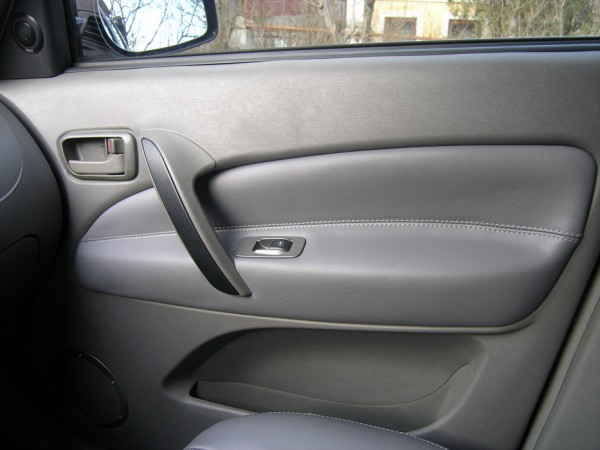 PC306539_resize.JPG