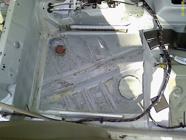 DC100628003.jpg