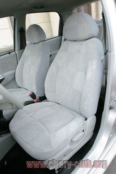 Chery_QQ_salon3.jpg