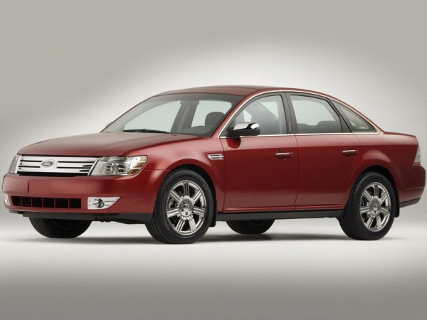 Ford_Taurus-ext-6.jpg