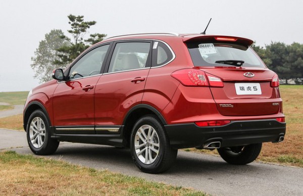1355_chery_tiggo_5_img2.jpg